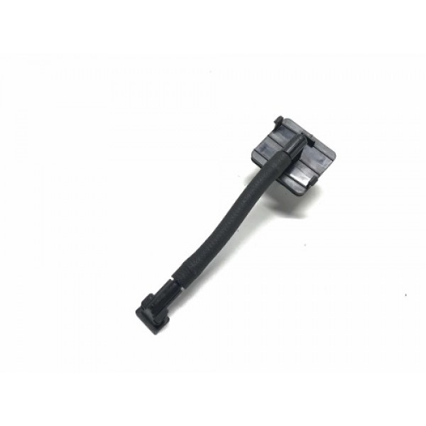 Esguicho Vigia Mercedes-benz A200 2017