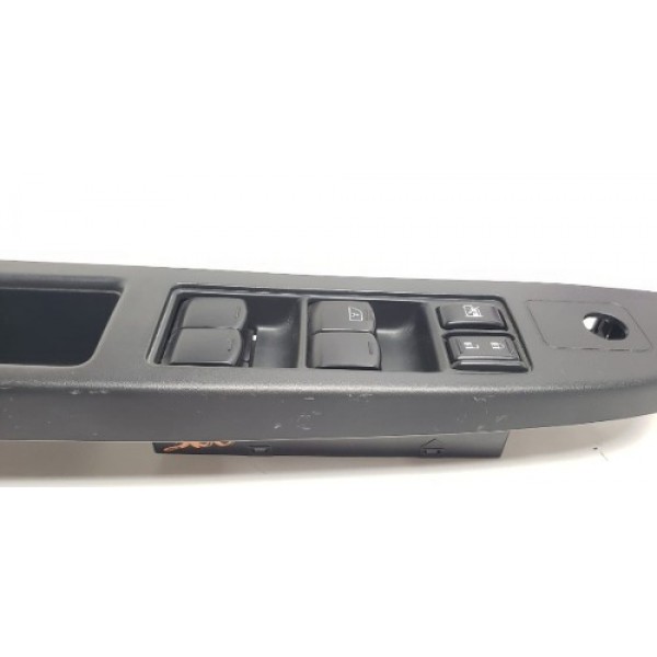 Moldura De Porta Com Interruptores Vidro Elétrico Subaru Imp