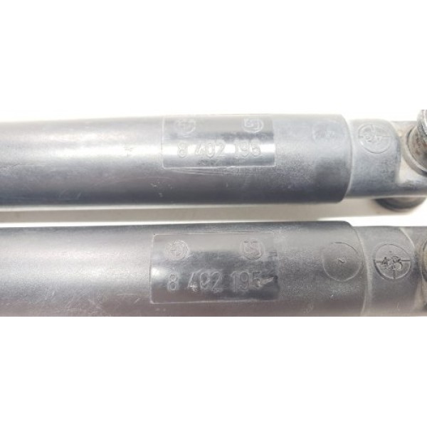 Par Amortecedor Inferior Tampa Traseira  Bmw X5 2005 8402195