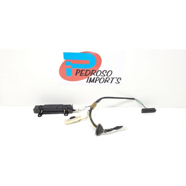 Botão Abertura Tampa Traseira Subaru Forester Xt 2015