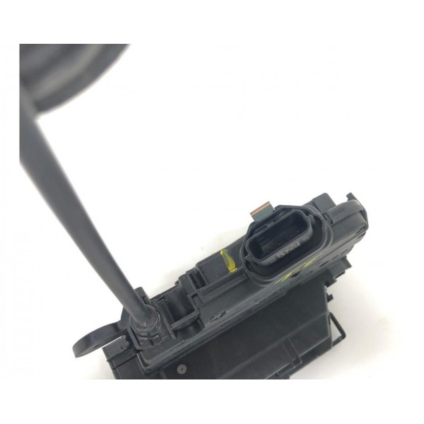 Fechadura Traseira Esquerda  Renault Captur 1.6 Zen 2018