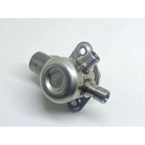 Bomba Gasolina Alta Pressão Esq Mercedes-benz Amg 5.5 V8 15