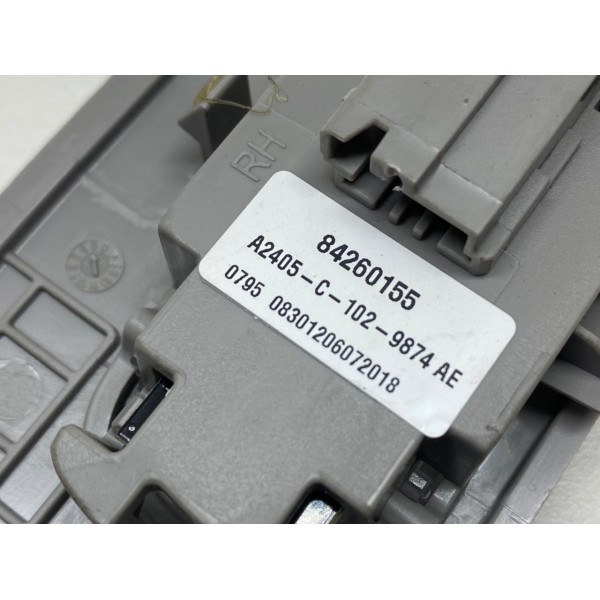 Luz Do Teto Direito Chevrolet Equinox Premier 2019  84260155