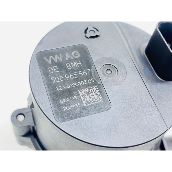 Bomba Água Auxiliar Audi A3 Sportback 1.4t 2018 5q096557    