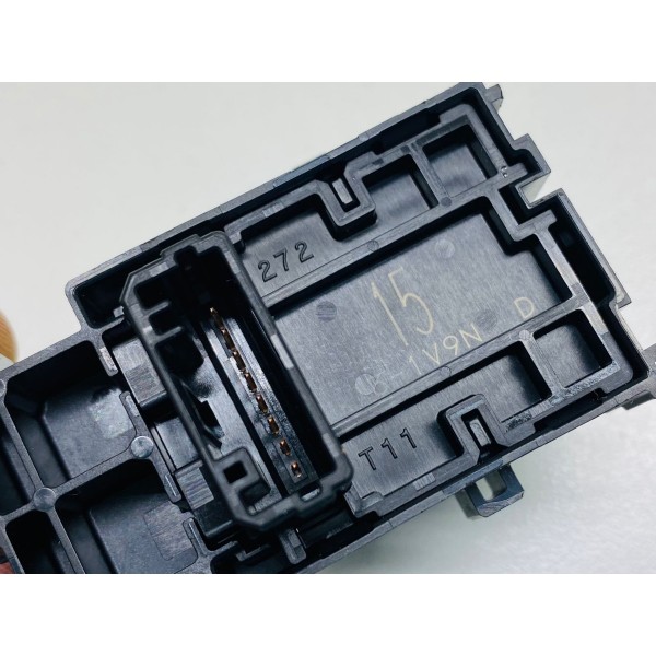 Botão Vidro Porta Traseira Esquerda Toyota Corolla Hybrid 20