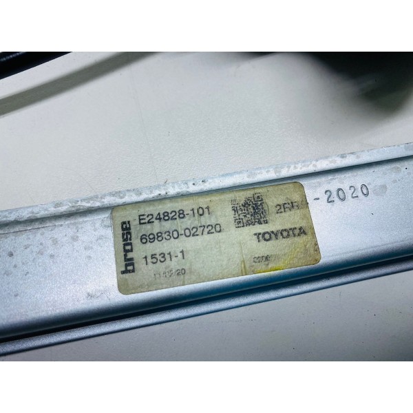 Máquina Vidro Porta Traseira Dir Toyota Corolla Hybrid 2020