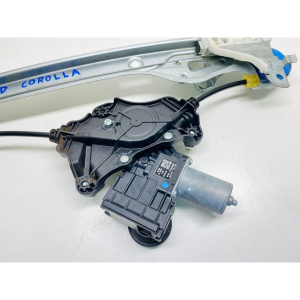 Máquina Vidro Porta Traseira Dir Toyota Corolla Hybrid 2020