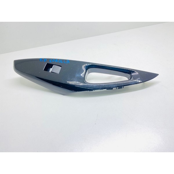 Painel Interruptor Porta Traseira Direita Corolla Hybrid 20 Preto