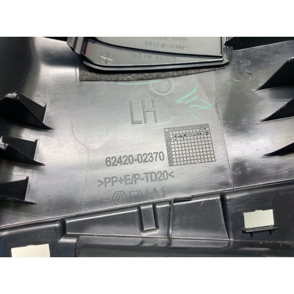 Acabamento Coluna Central Esquerdo Corolla Hybrid 2020 