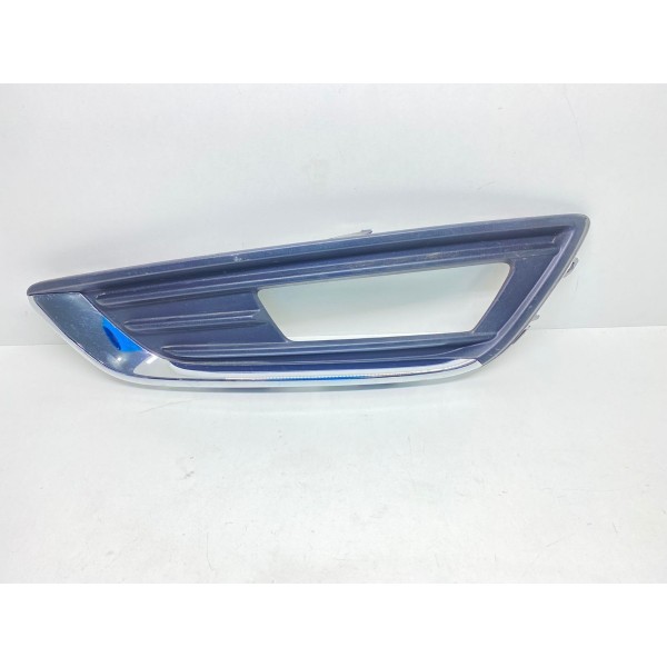 Moldura Farol De Milha Direito Ford Focus 2018  F1eb15a299b Preto Direito