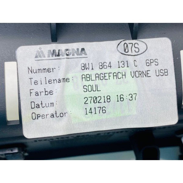 Moldura Tomada Usb Audi A4 2.0 Ambiente 2018 Cód. 8w1864131c