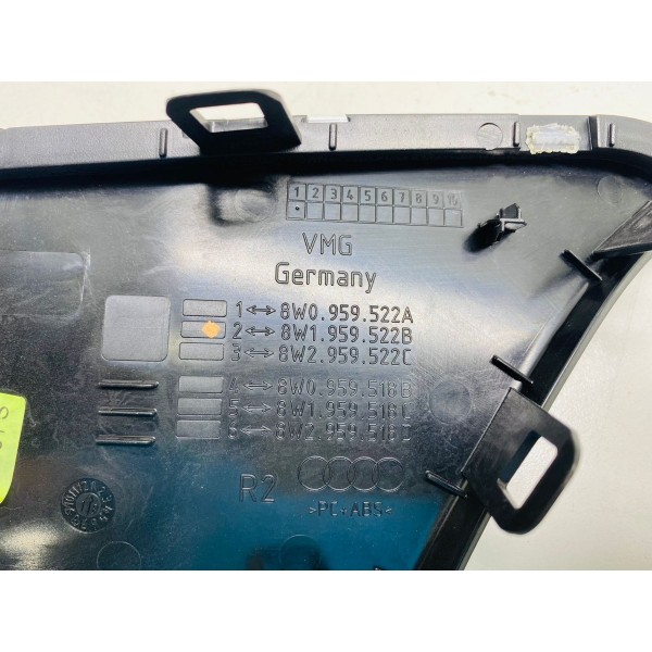 Moldura Dianteira Direita Audi A4 2.0 Ambiente 2018 