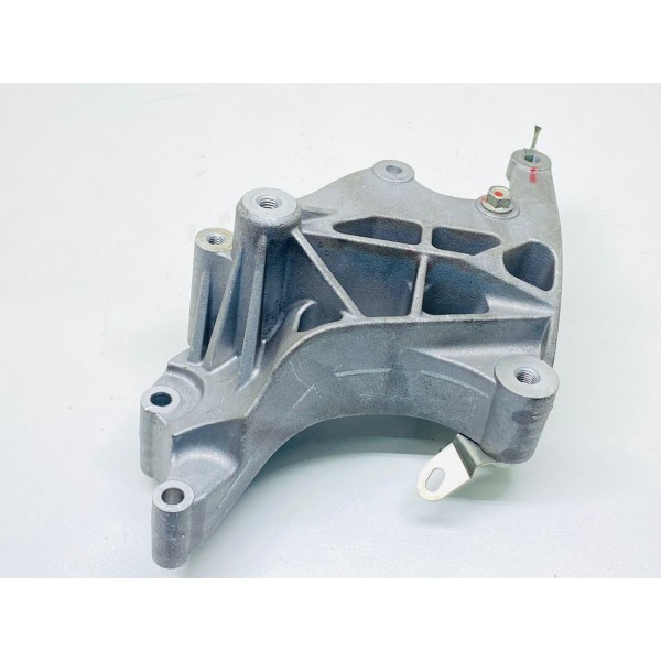 Suporte Alternador Mitsubishi Lancer 2.0 2013 Cód. 4450a188