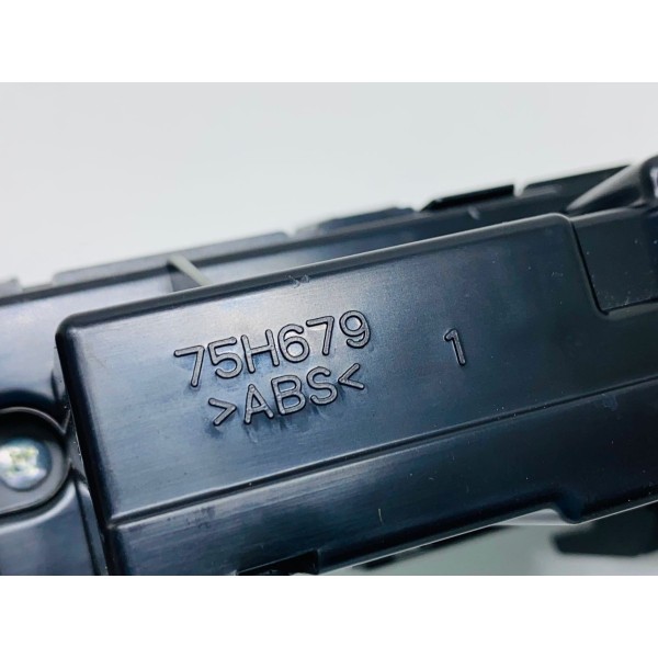 Comando Ar Condicionado Toyota Prius Híbrido 1.8 2017