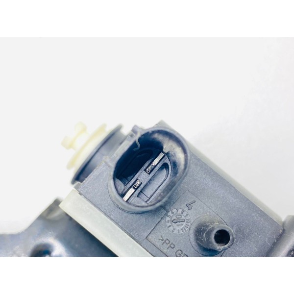 Motor Abertura Tampa Combustível Bmw 535 Gt 35i 2012 7139398