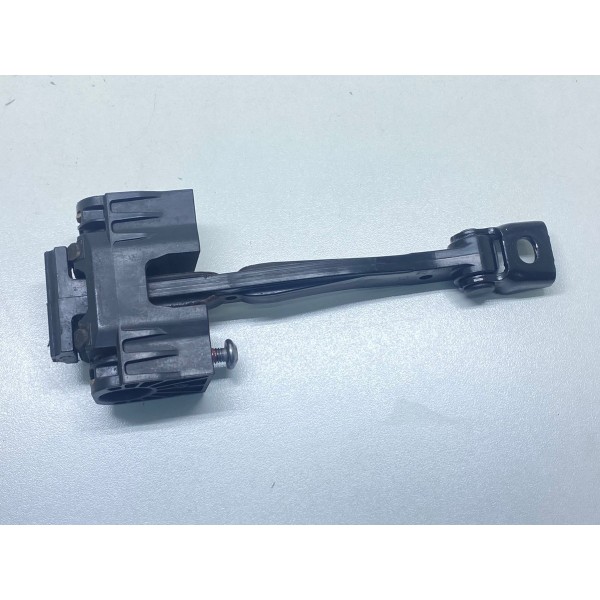 Limitador Porta Traseira Direita Bmw 535 Gt 35i 2012 7197874