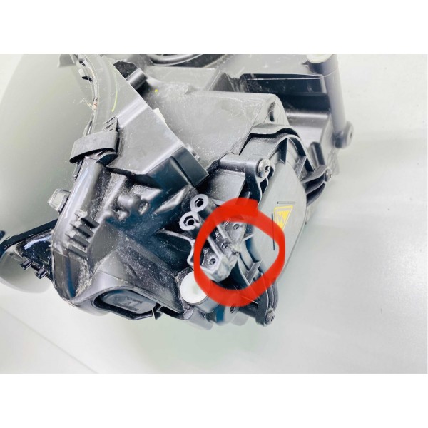 Farol Esquerdo Audi Q5 2019 2020 (suporte Quebrado)80a941005