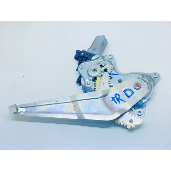 Máquina Vidro Tras Dir Mitsubishi Pajero Dakar 3.2 Diesel 16