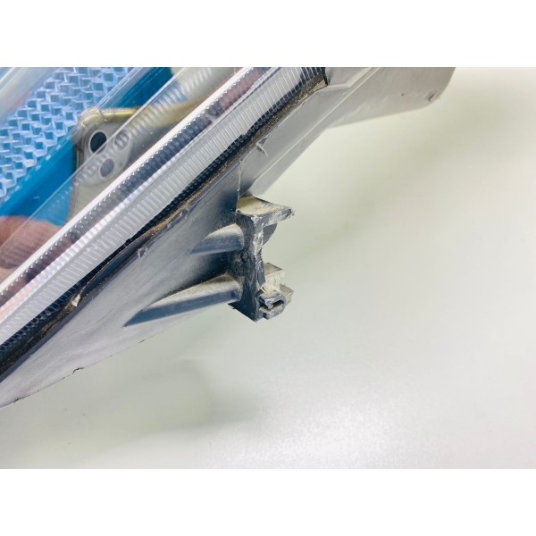 Farol Dianteiro Esquerdo Chery Tiggo 5x (quebrado) Esquerdo