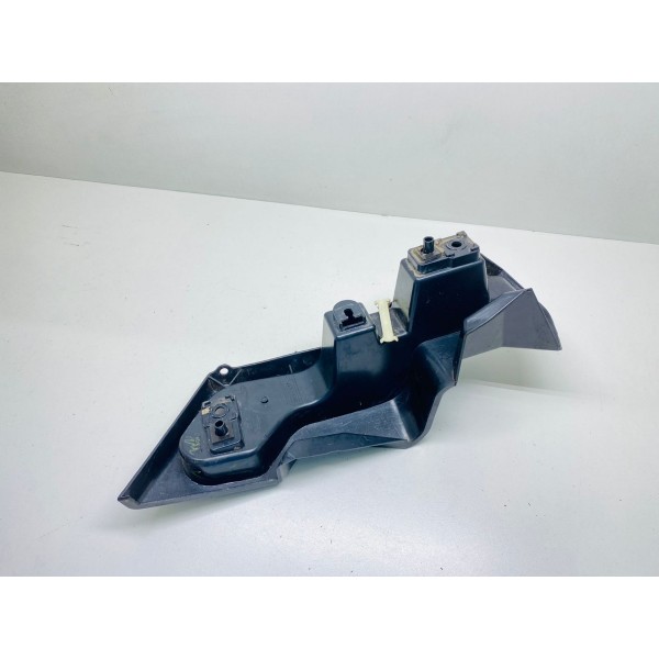 Guia Pára-choque Tras. Dir. Ford Fusion Ecoboost 2.0 2015