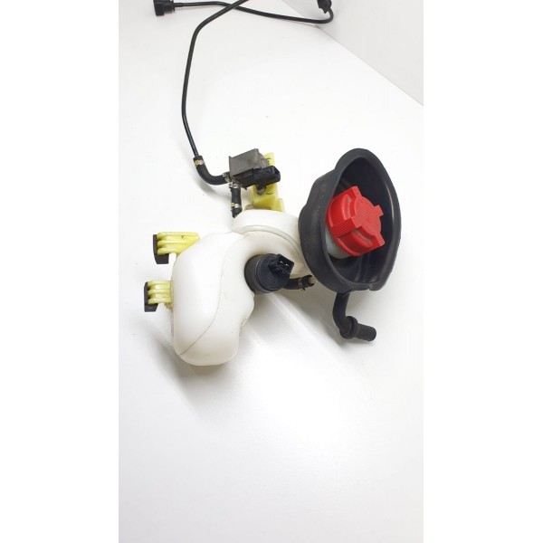 Reservatório Partida A Frio Gm Tracker Cód. 93353661