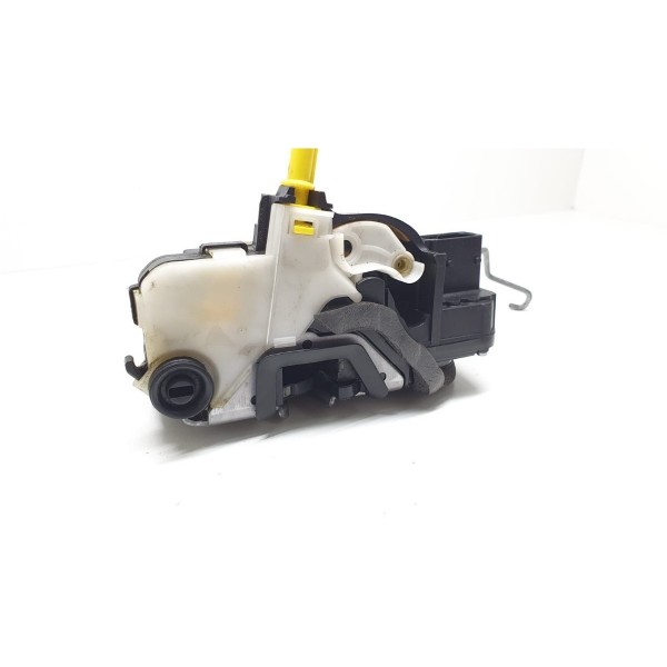 Fechadura Elétrica Porta Traseira Direita Gm Tracker 2015 