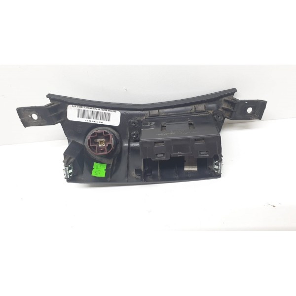 Moldura Painel Tomada 12v Gm Tracker 2015 Cód. 95135613