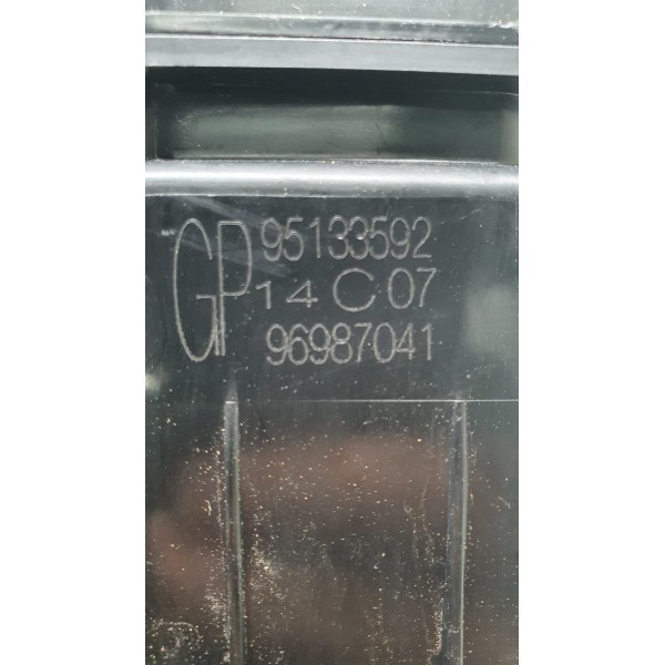 Canister Filtro Ar Gm Tracker 2015 Cód. 95133592 96987041