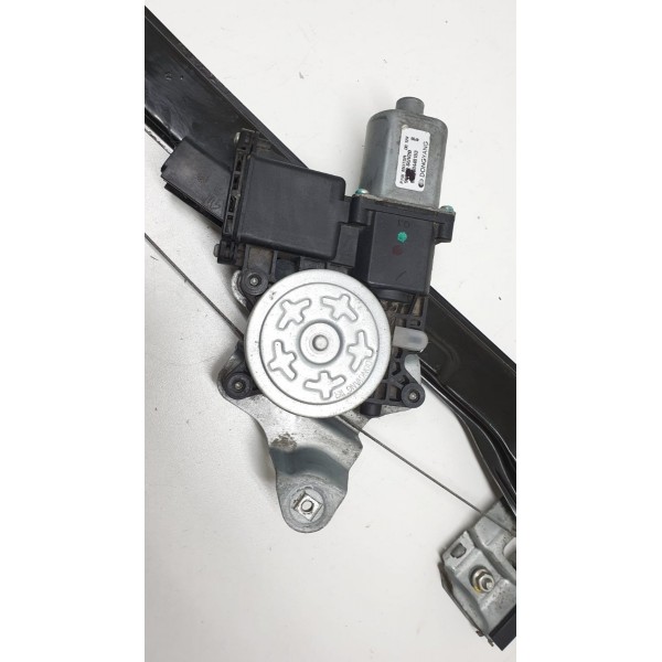 Máquina Vidro Dianteiro Esquerdo Gm Tracker 2015 98820-suv20