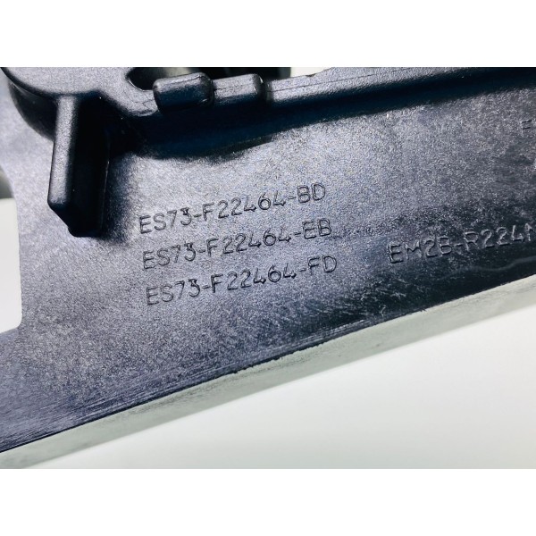 Suporte Maçaneta Tras Dir. Ford Fusion Titanium 2.0 2017 Traseira