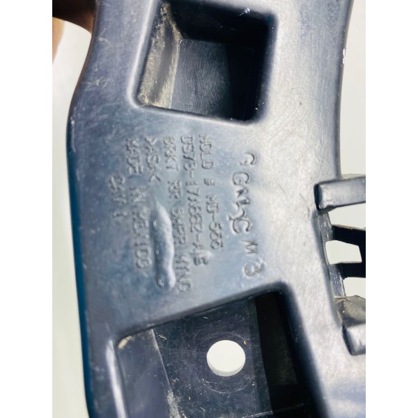 Guia Pára-choque Tras Esq Ford Fusion Titanium 2.0 2017