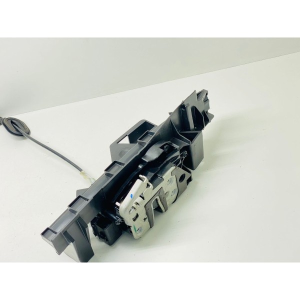 Fechadura Dianteira Esq. Ford Fusion Titanium 2.0 2017