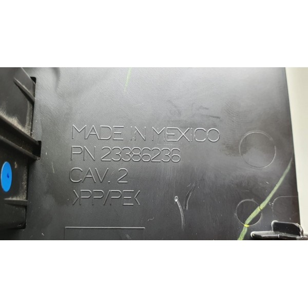 Acabamento Com Carregador Traseiro Entrada 12v Equinox 2019