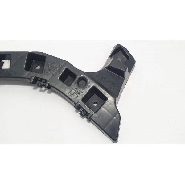 Guia Para-choque Tras Esq Ford Fusion Titanium 2.0 2017