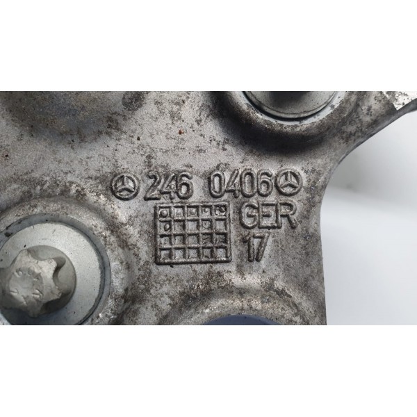 Montante Traseiro Direito Rolamento Mercedes Benz A 200 2015