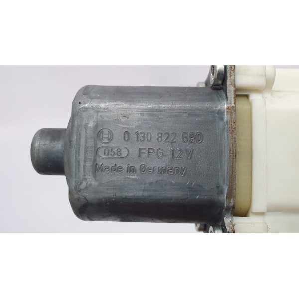 Motor Máquina Vidro Dianteira Esq Mercedes Benz A 200 2015