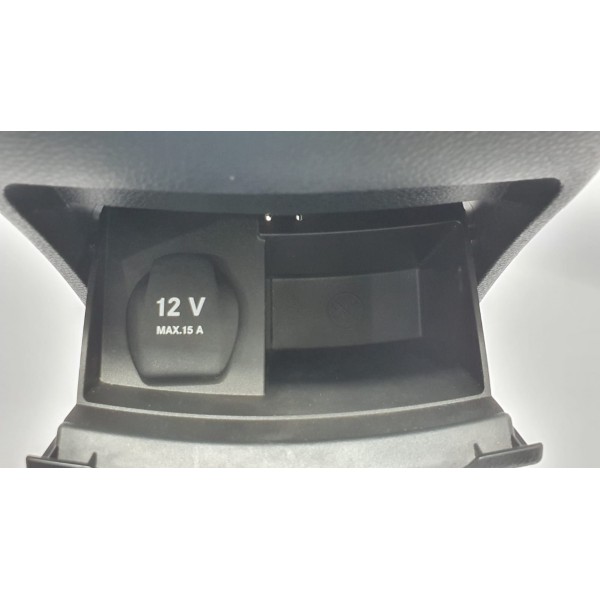 Acabamento Central Traseiro Mercedes Benz A 200 2015 