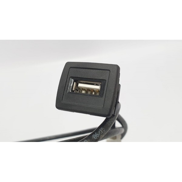 Cabo Entrada Usb Mercedes Benz A 200 2015 Cód. A1178200315