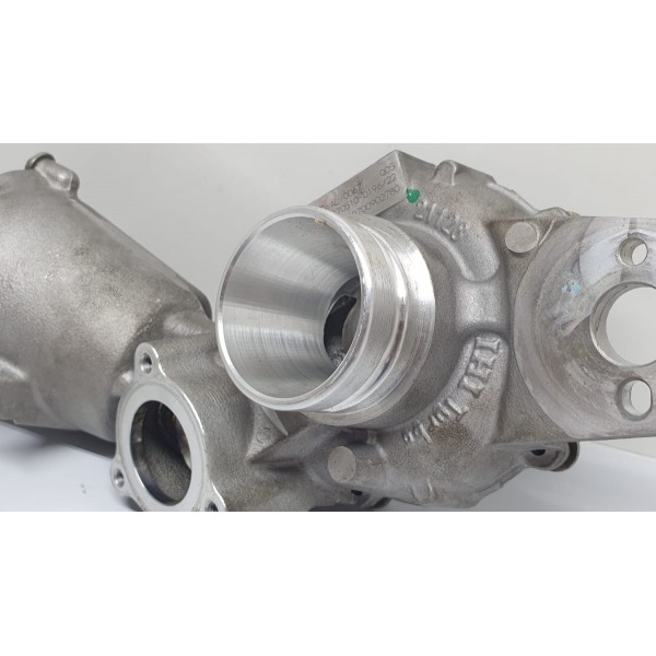 Caixa Fria Da Turbina Mercedes Benz A 200 2015 A2700902780