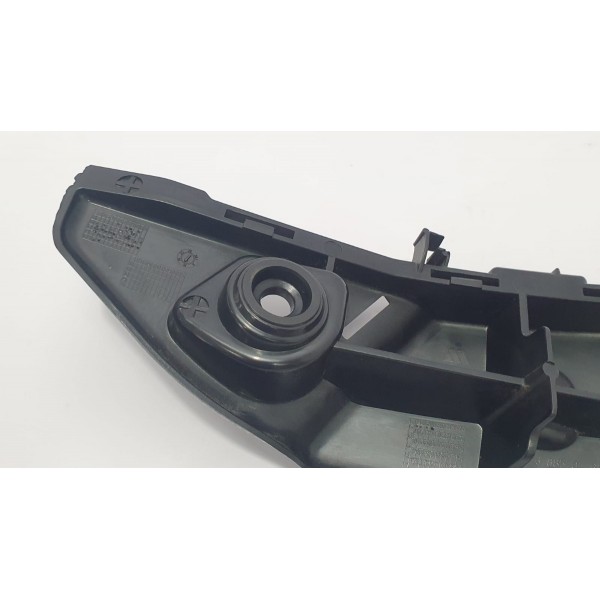 Guia Parachoque Traseiro Esquerdo Mercedes Benz A 200 2015