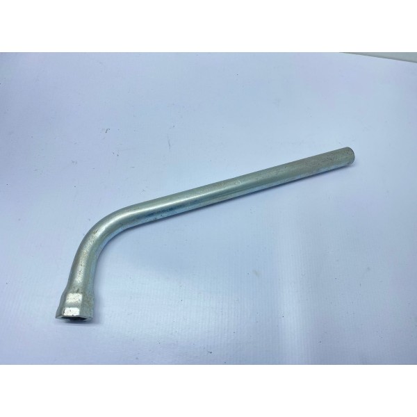 Chave De Roda 19 Vw Touareg 3.6 2011 Cód. 7l0012219