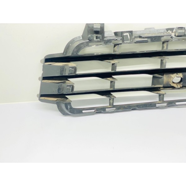 Grade Pára-choque Direita Vw Touareg 3.6 2011