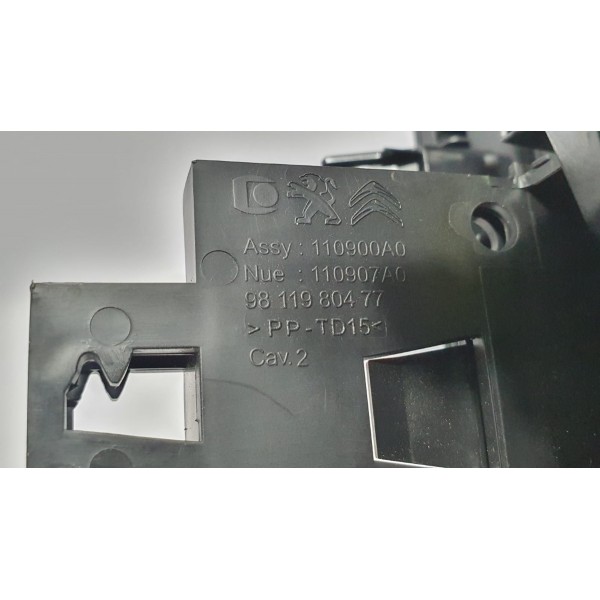 Acabamento Com Botões Do Alarme Peugeot 3008 1.6 Thp 2018