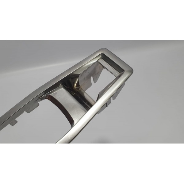 Moldura Botão Freio De Mão Peugeot 3008 1.6 Thp 2018 