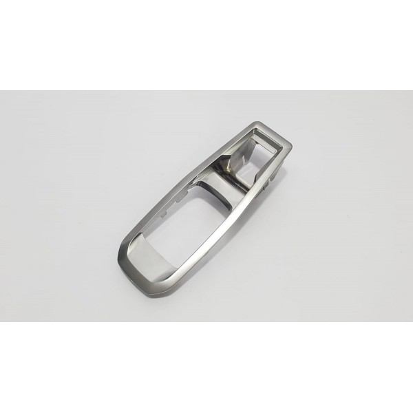 Moldura Botão Freio De Mão Peugeot 3008 1.6 Thp 2018 