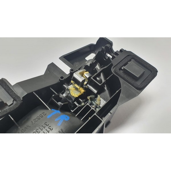 Maçaneta Interna Traseira Direita Peugeot 3008 1.6 Thp 2018 Traseira