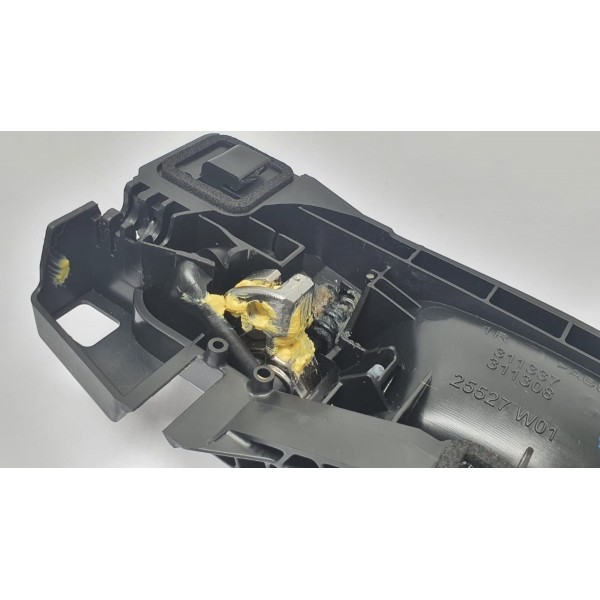 Maçaneta Interna Dianteira Direita Peugeot 3008 1.6 Thp 2018 Dianteira