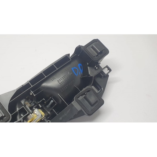 Maçaneta Interna Dianteira Direita Peugeot 3008 1.6 Thp 2018 Dianteira