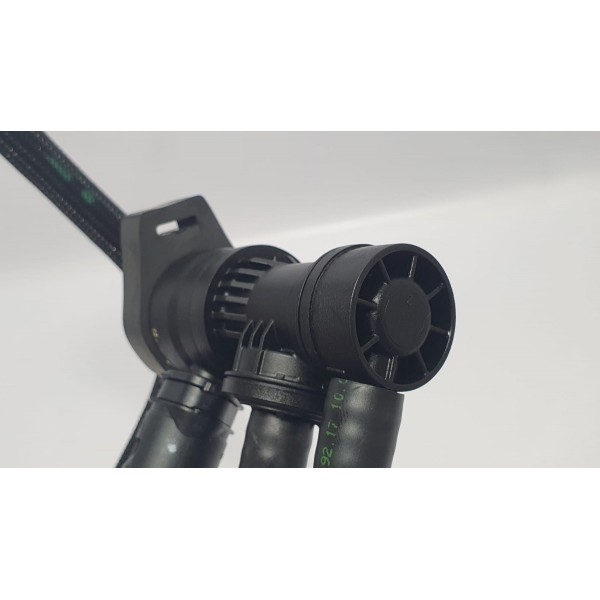 Valvula Solenoide Peugeot 3008 1.6 Thp 2018 Cód. V757750680