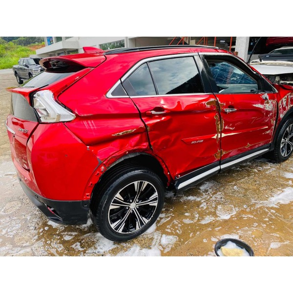 Friso Mitsubishi Eclipse Cross Hpe-s 1.5 Turbo 4x2 2019